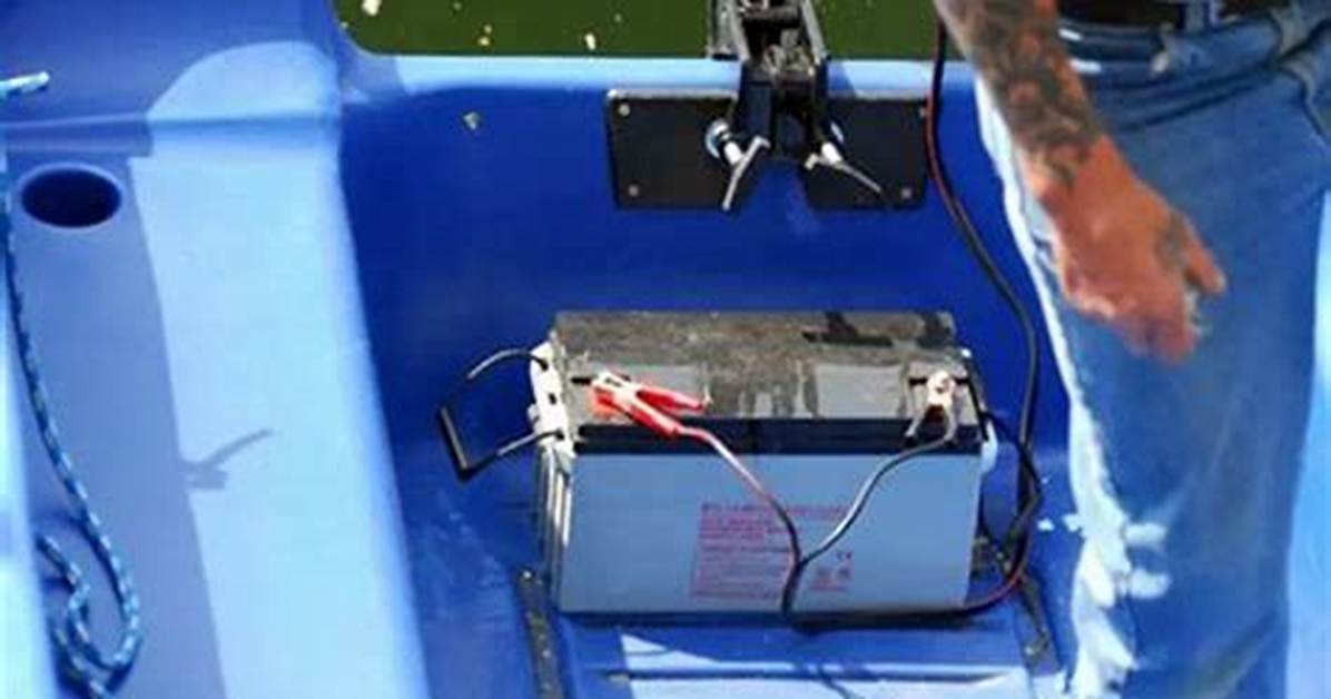 Does a Boat Battery Charge While Running