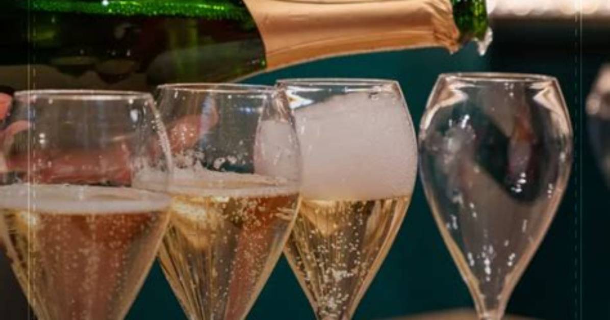 Does a Silver Spoon Keep Champagne Fizzy?