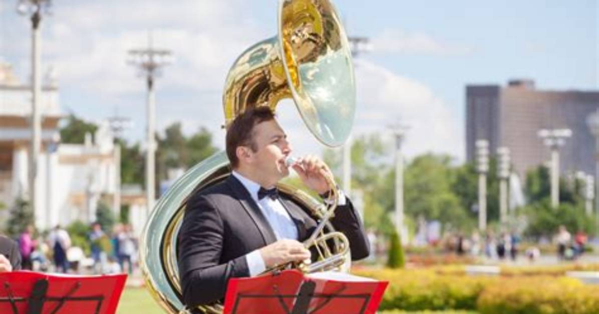 Does a Sousaphone Weigh?