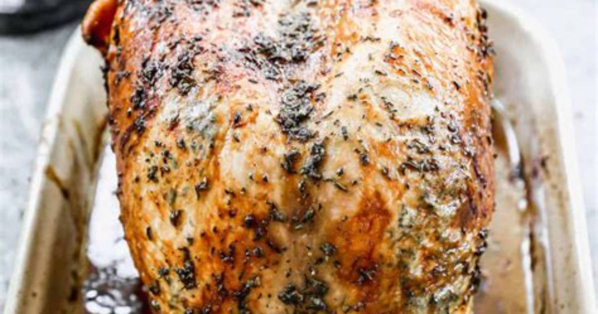 Does a Whole Turkey Breast Have Bones?