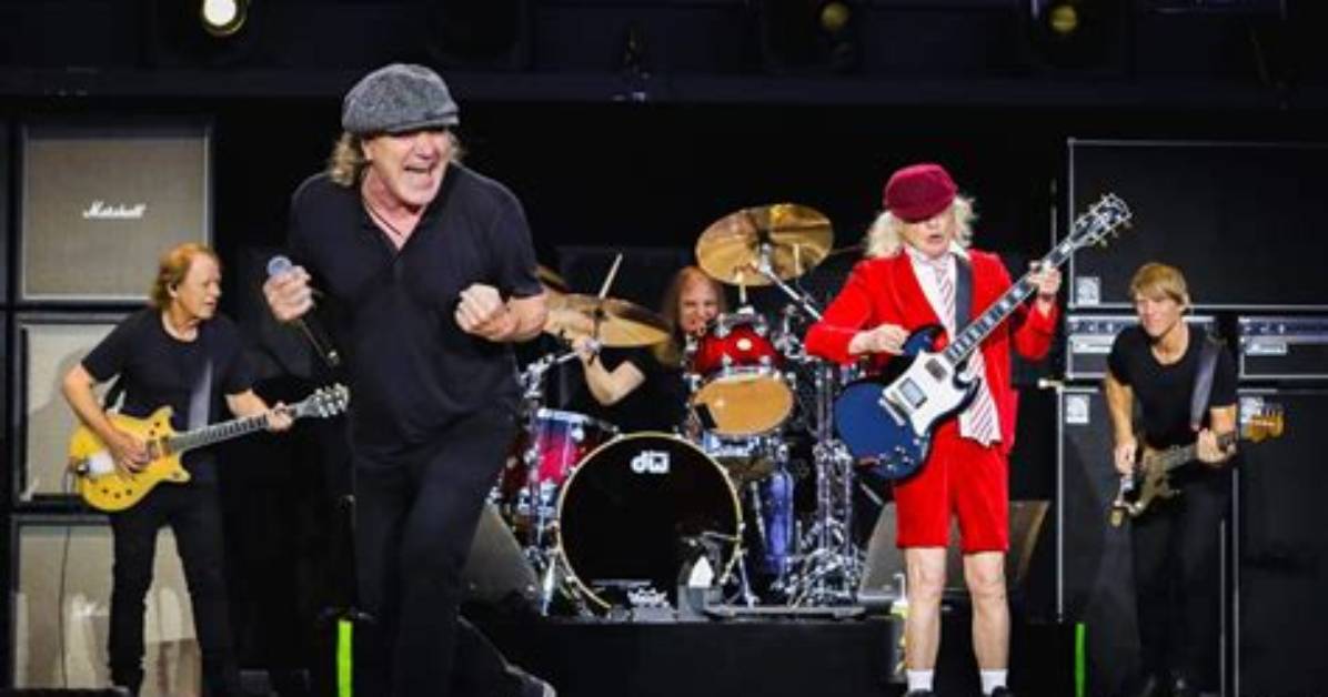 Does Ac Dc Still Tour?