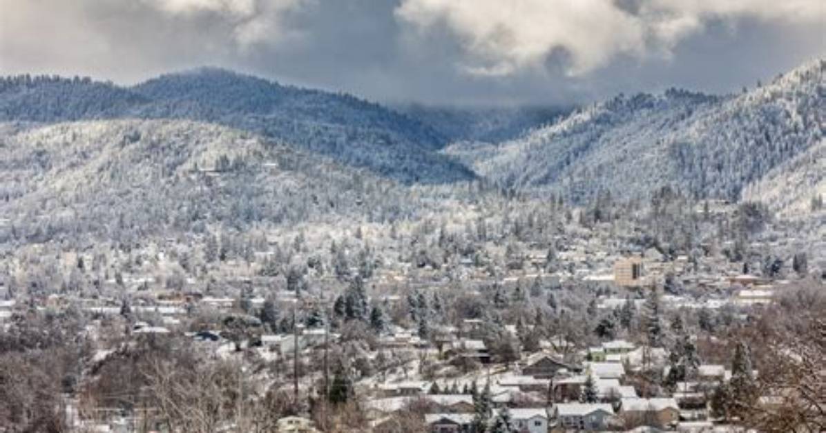 Does Ashland Oregon Get Snow?