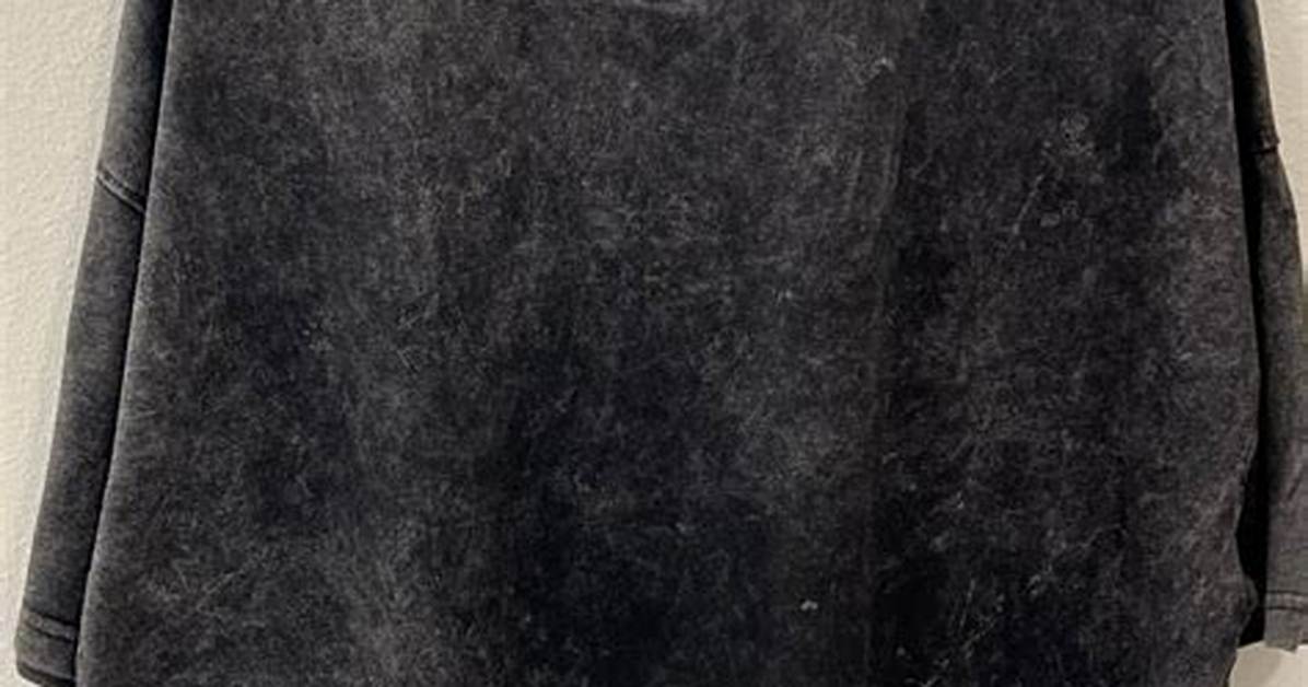 Does Back to Black Wash off?