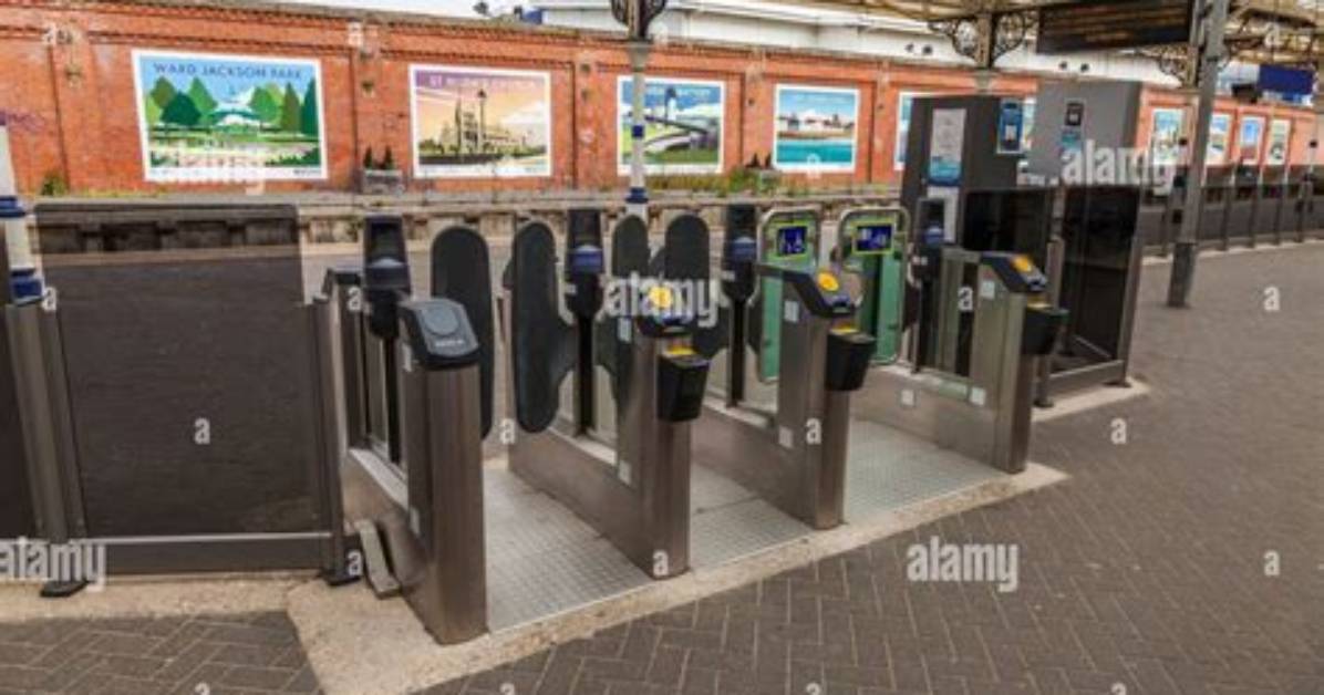 Does Cheshunt Station Have Barriers?