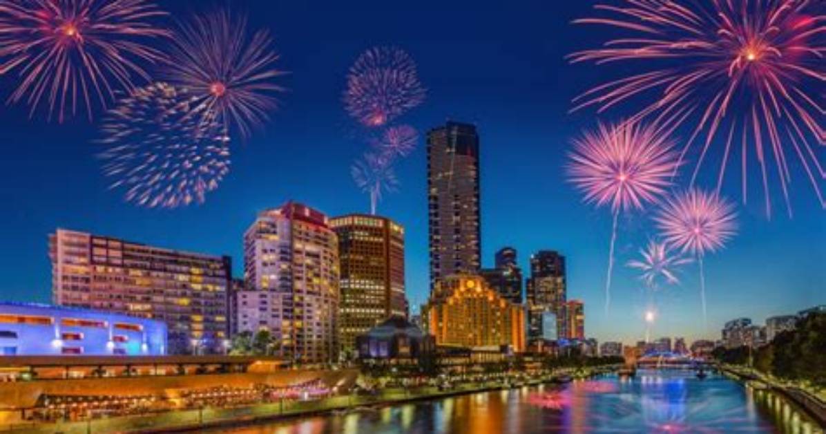 Does Chicago Have a New Year's Ball Drop