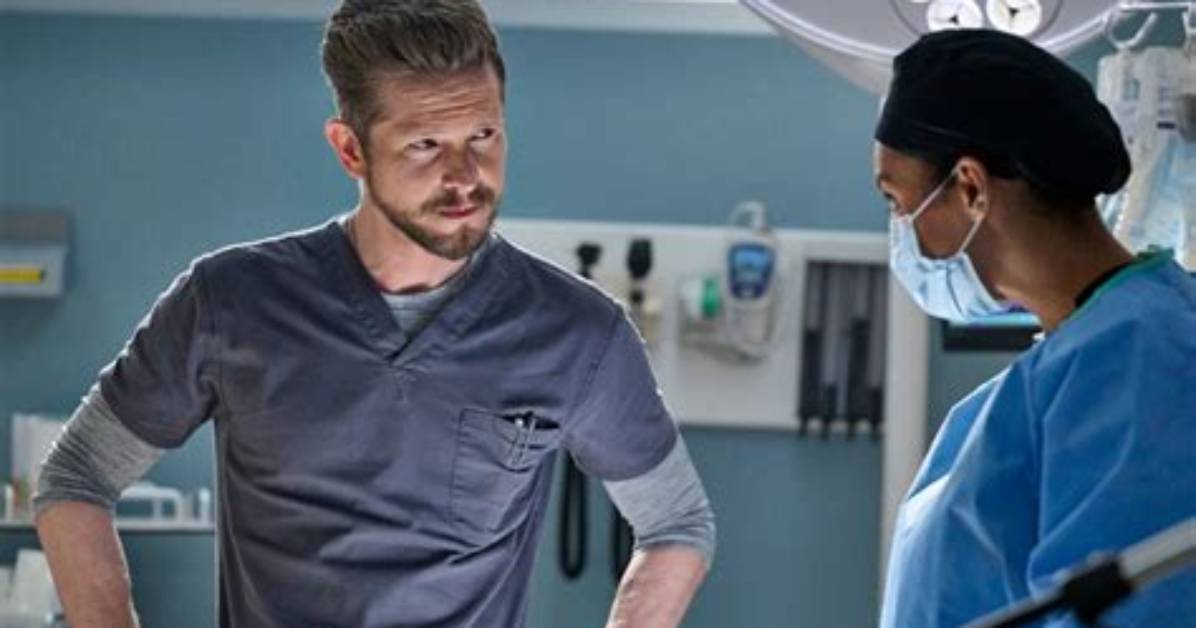 Does Conrad Come Back to Chastain?