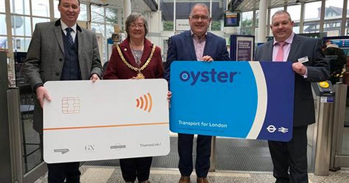 Does Cuffley Station Have Oyster?