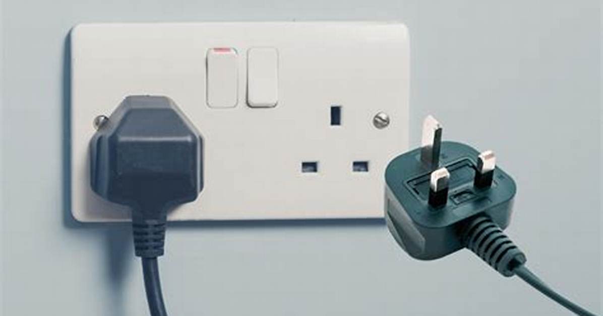 Does Cutting off a Moulded Plug Invalidate the Warranty