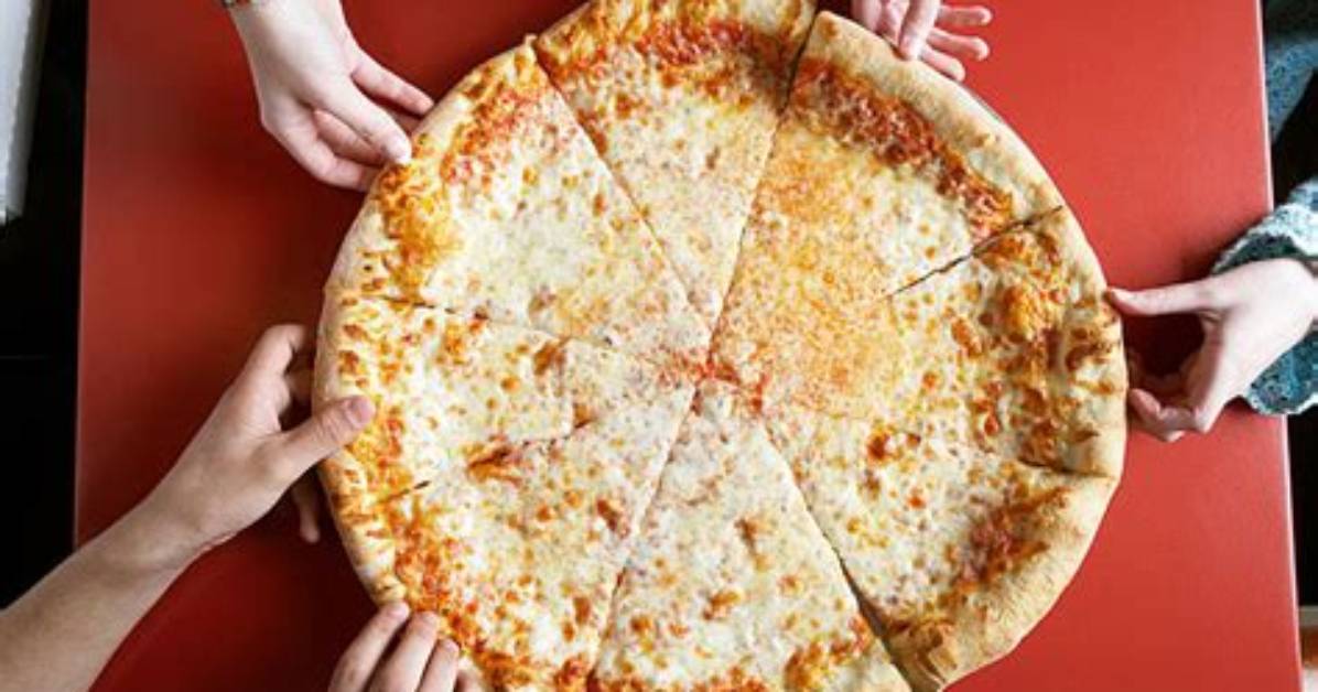 Does Dabbing Your Pizza Help?
