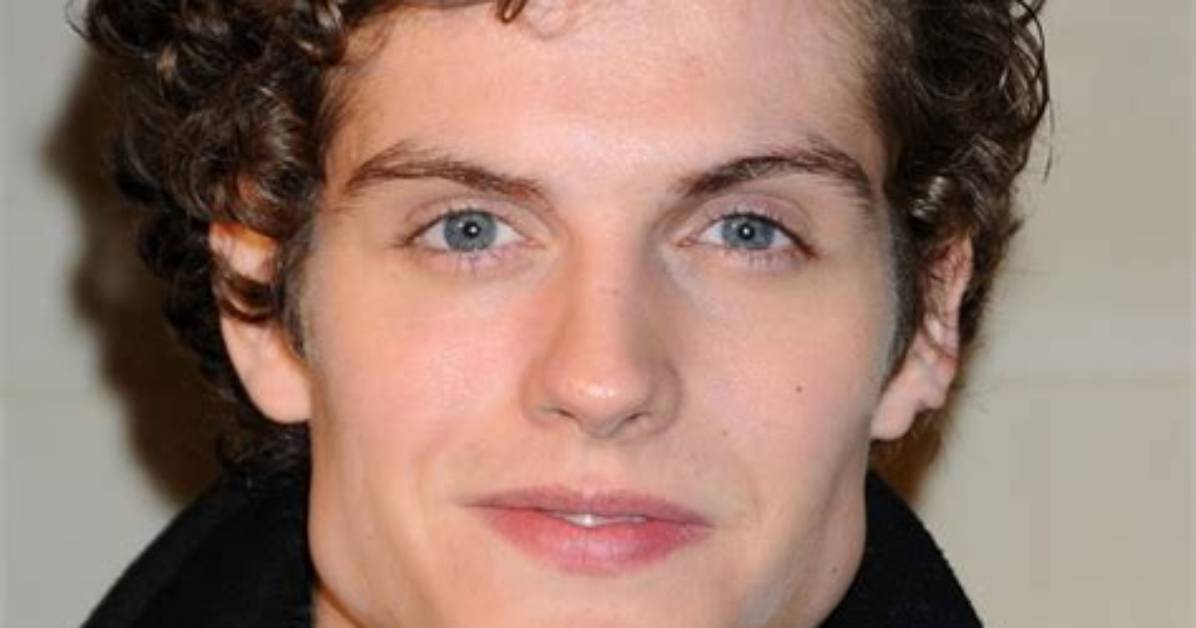 Does Daniel Sharman Have an Accent?