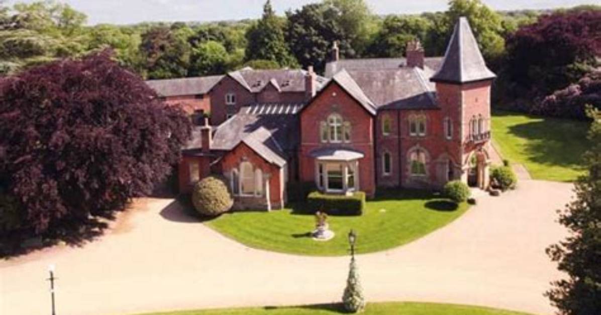 Does Dawn Own Warford Hall?