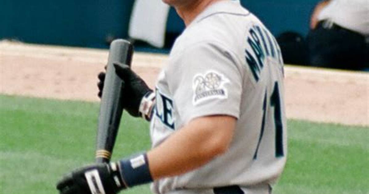 Does Edgar Martinez Still Work for the Mariners