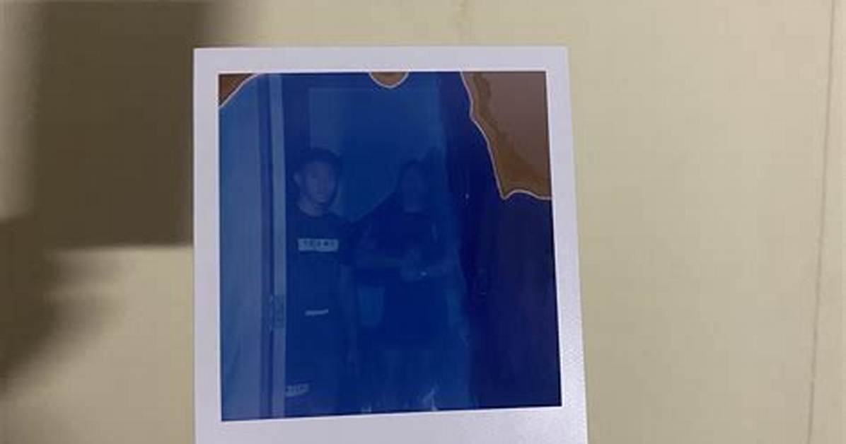 Does Fanning a Polaroid Help?