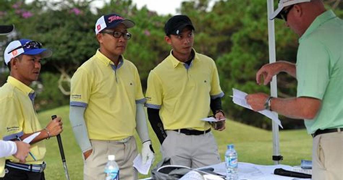 Does Golf Have Referees?