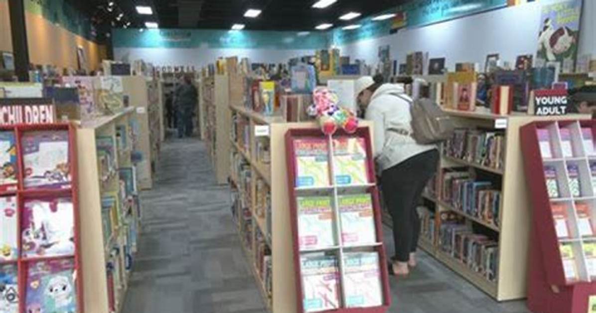 Does Goodwill Nyc Accept Books?