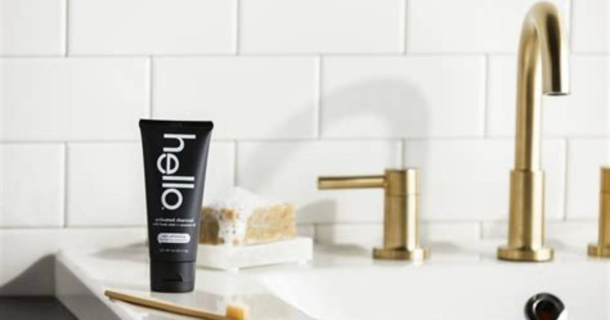 Does Hello Charcoal Toothpaste Whiten Teeth