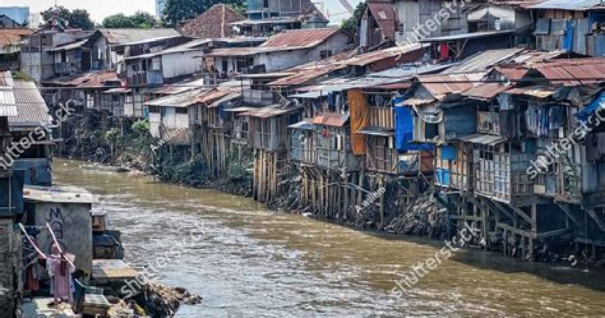 Does Jakarta Have Slums?