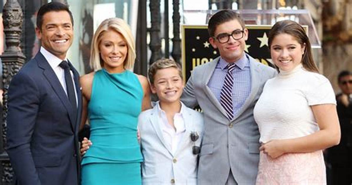 Does Kelly Ripa Have Siblings?