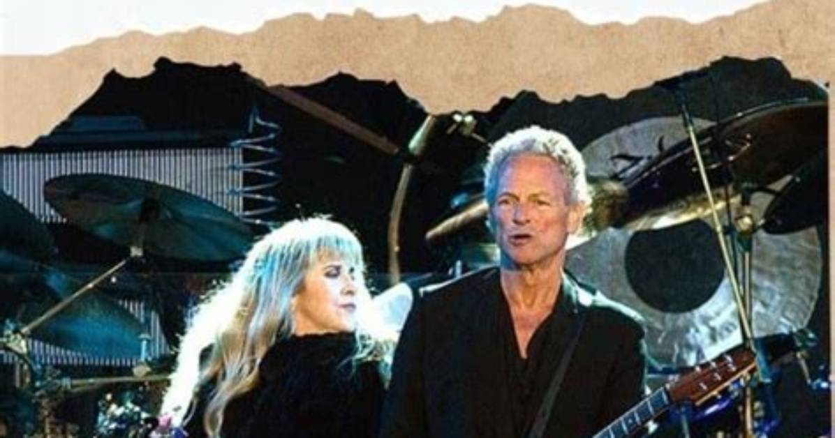 Does Lindsey Buckingham Use a Pick?