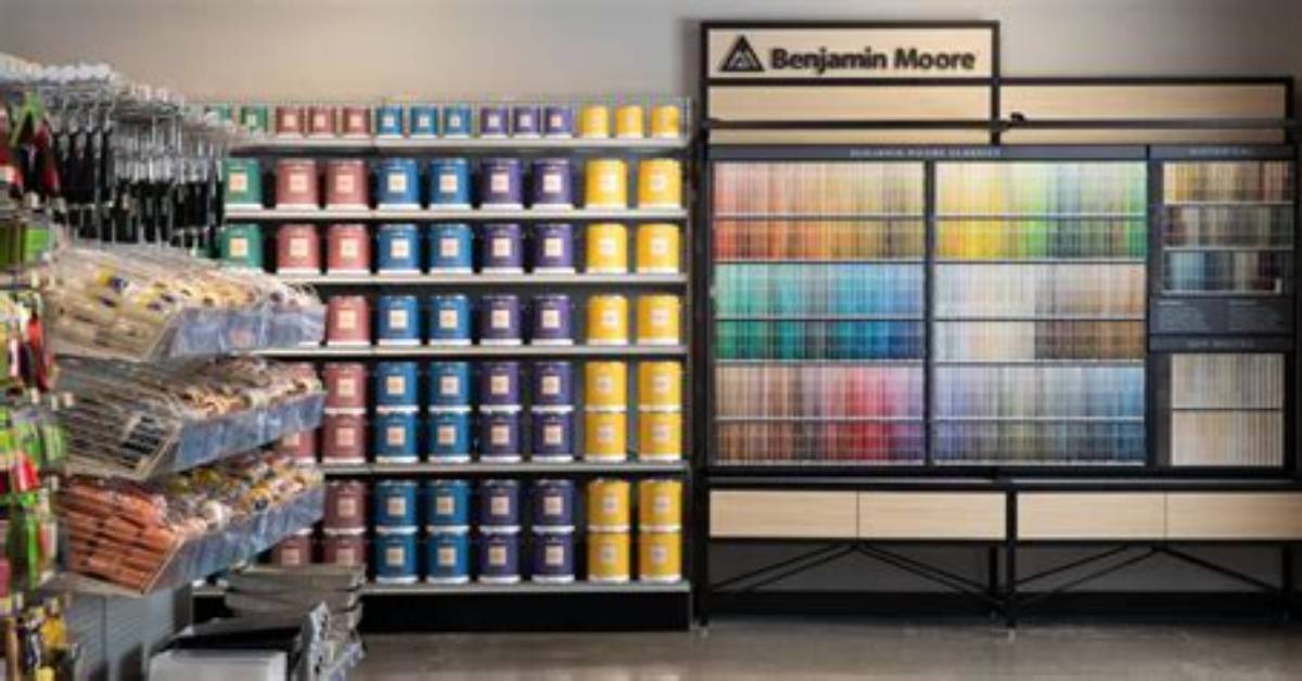 Does Lowes Sell Benjamin Moore