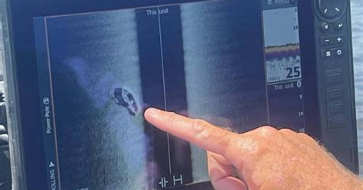 Does Lowrance Have Side Imaging?