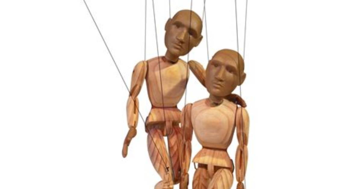 Does Marionette Mean Female Puppet?