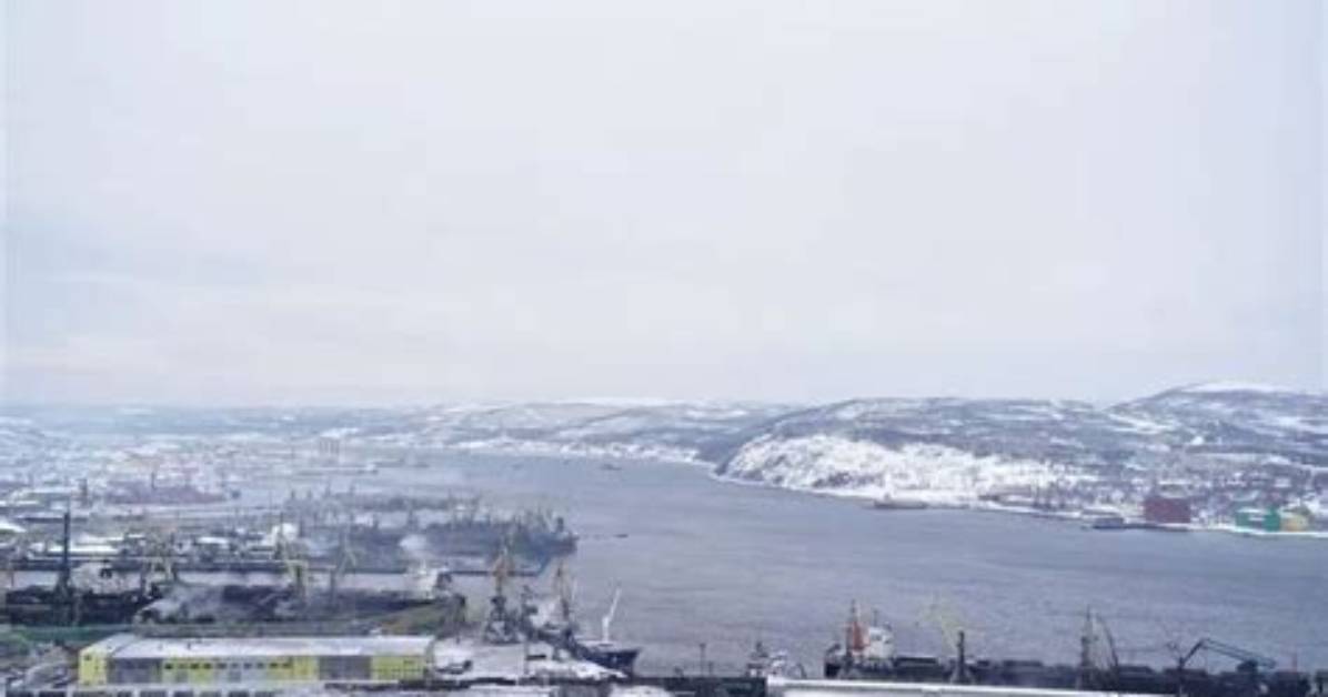 Does Murmansk Port Freeze?