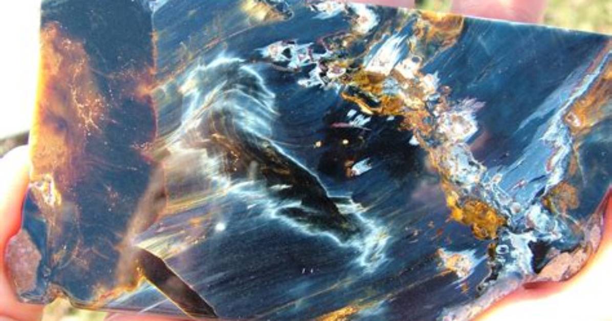 Does Pietersite Have Chatoyancy?