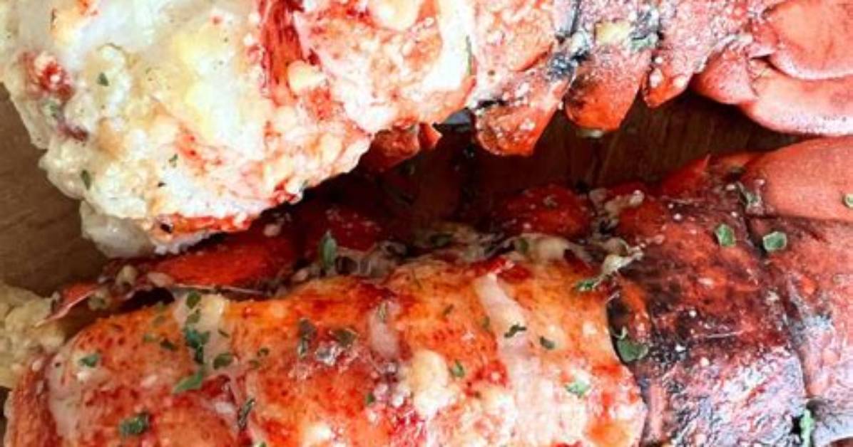 Does Ralphs Have Lobster Tail?