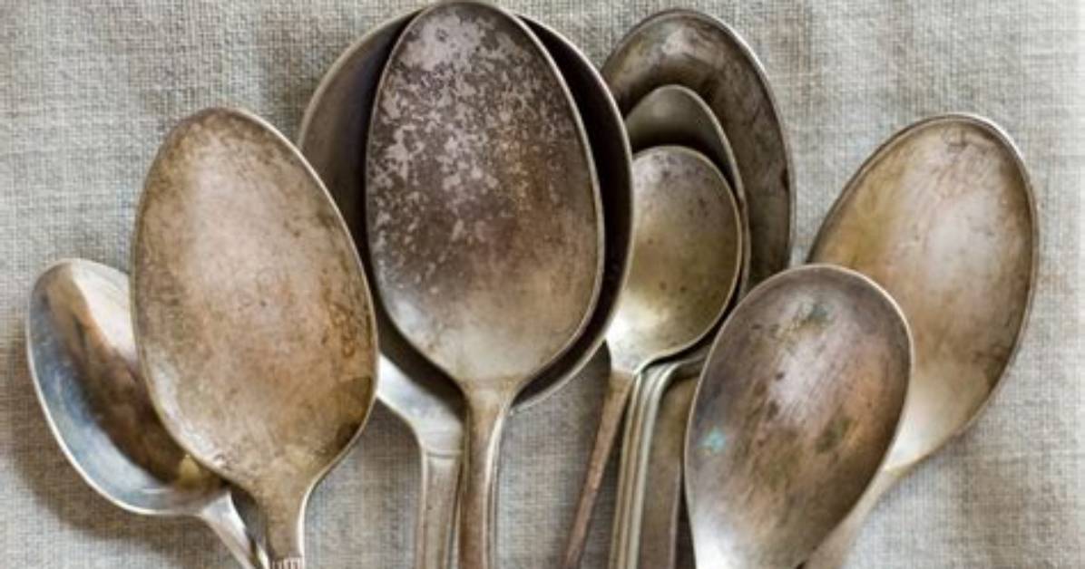 Does Sterling Silver Rust in Water?