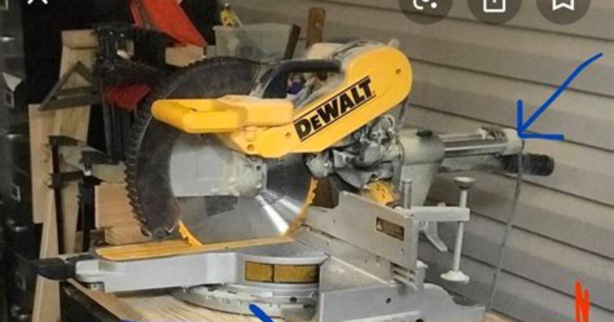 Does the Dewalt Dws779 Have a Laser