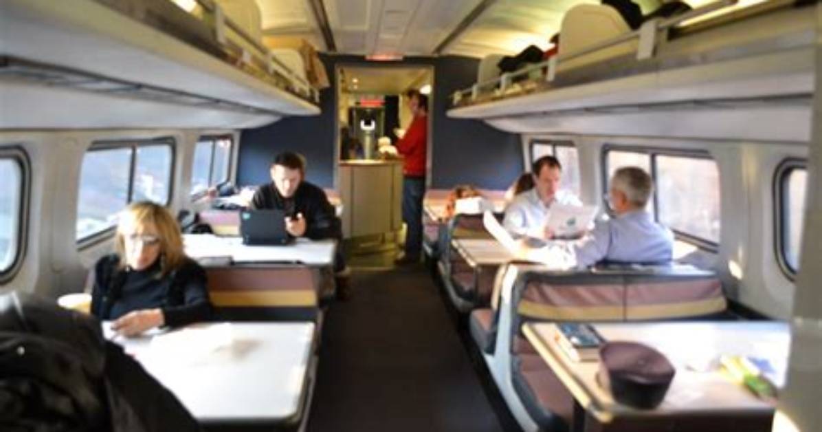 Does the Vermonter Have a Dining Car?
