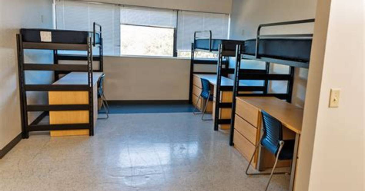 Does Utsa Have Dorms