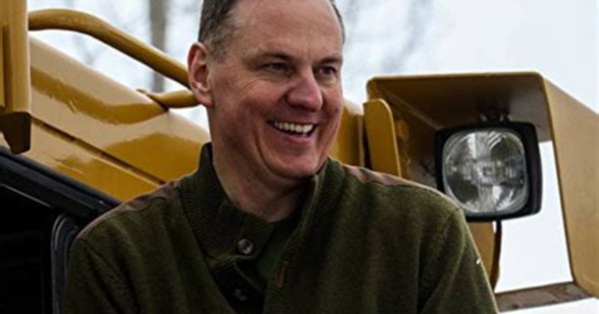 Don Wolcott Edge of Alaska Net Worth | Bio, Family, Address, Career