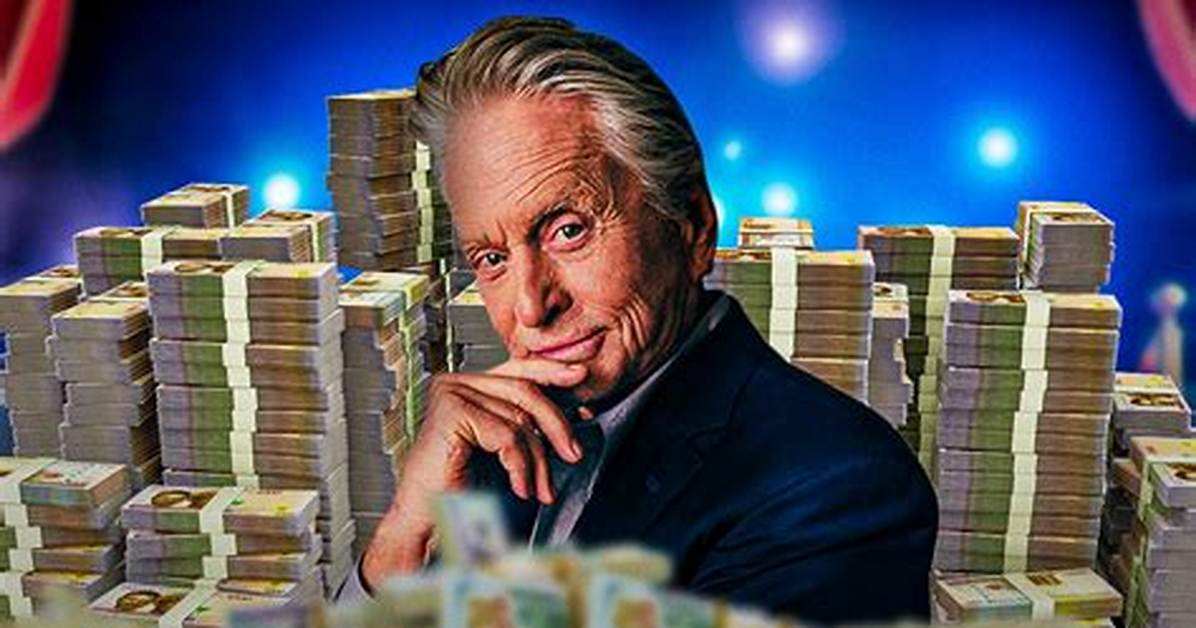 Douglas Castillo Net Worth