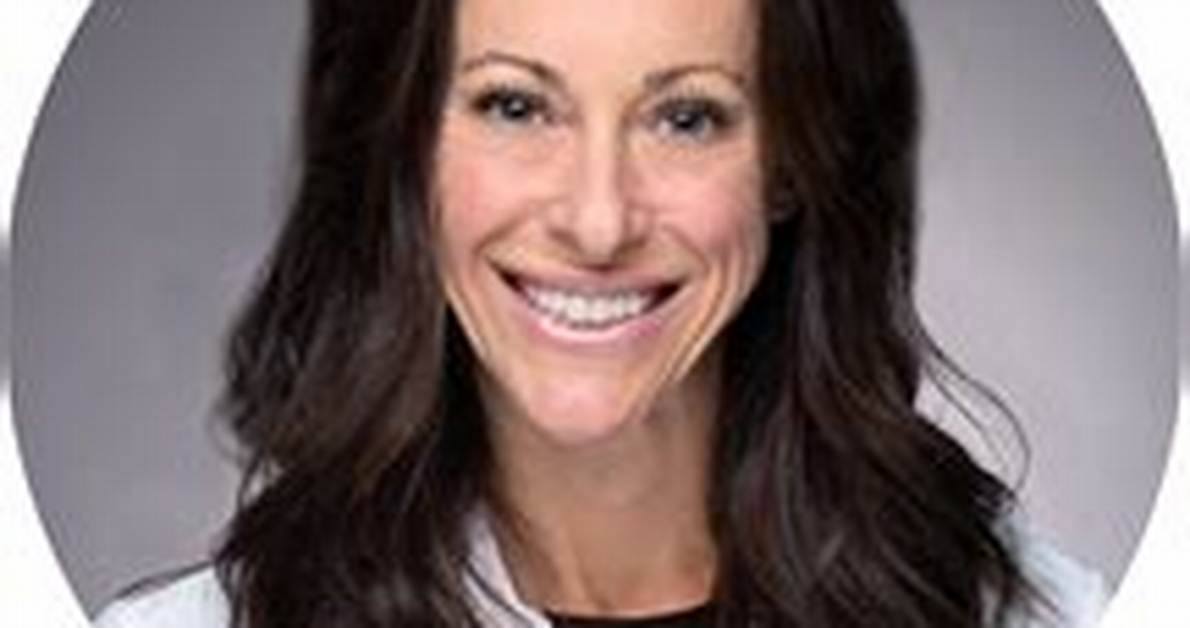 Dr. Jenna Fluegge, Md – Youngstown, Oh