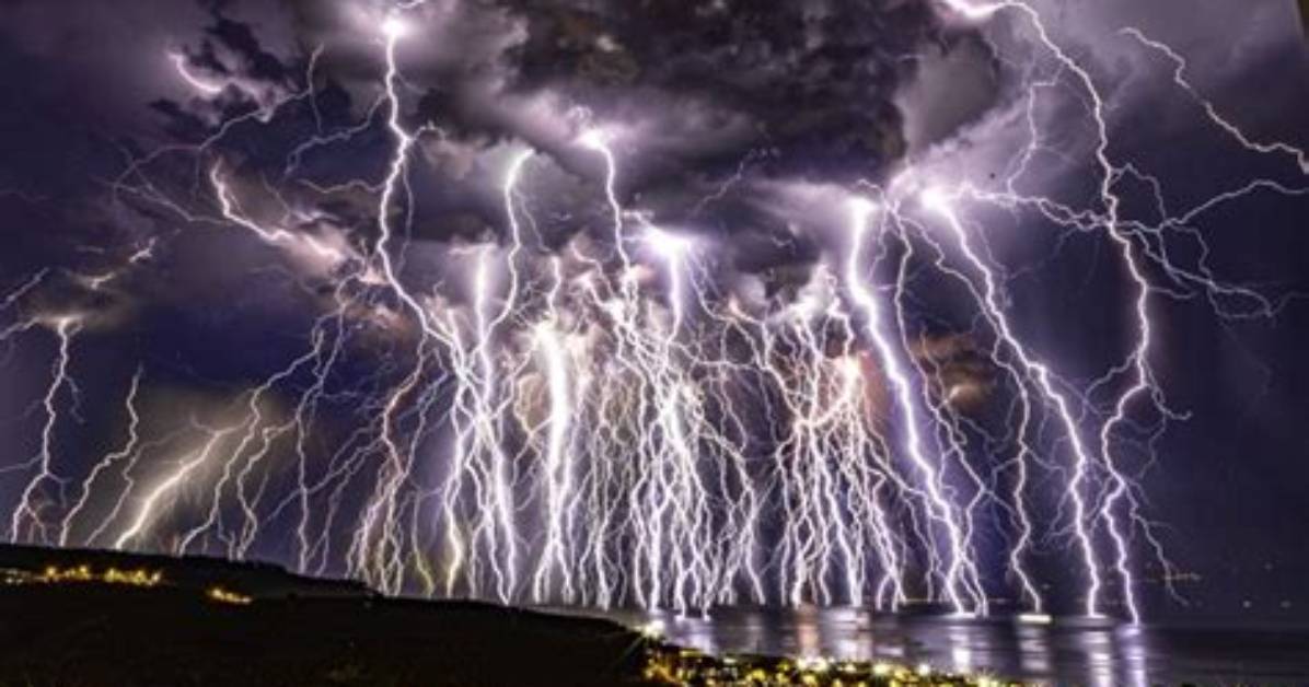 During Lightning Strikes from a Cloud to the Ground?