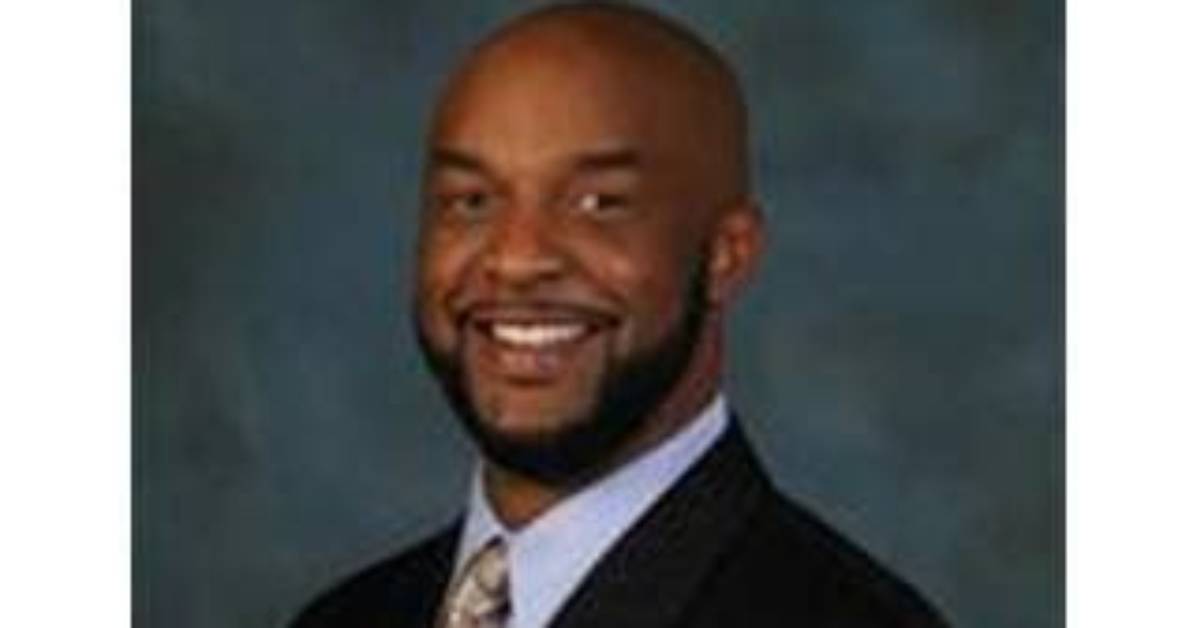 Dwight Burton