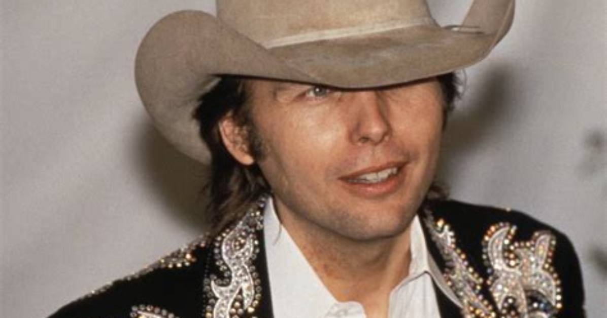 Dwight Yoakam