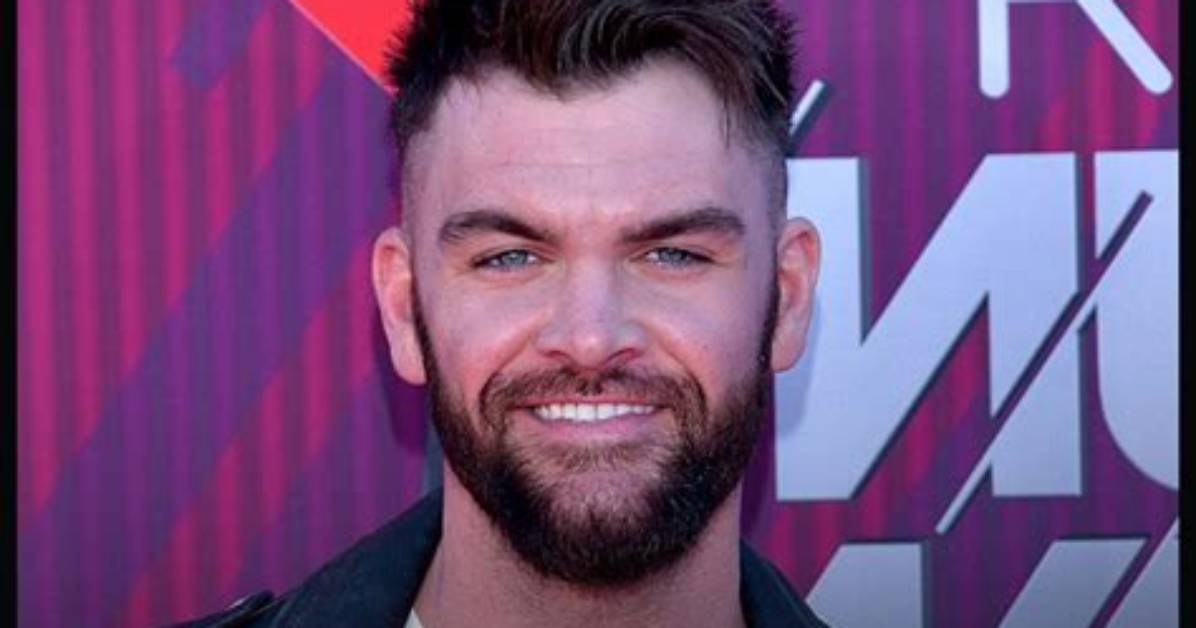 Dylan Scott