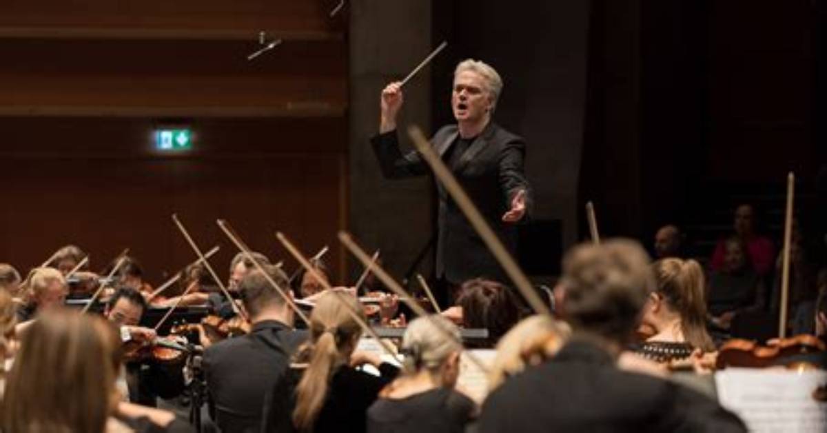 Edward Gardner (Conductor)