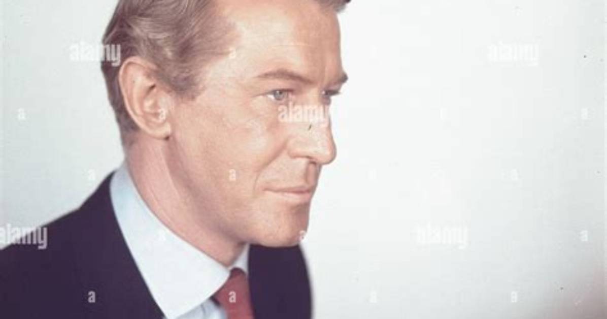 Edward Mulhare Net Worth