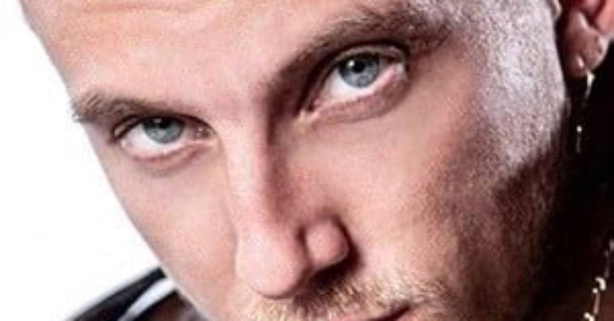 El Polaco (Rapper) - Age, Birthday, Bio, Facts, Family, Net Worth, Height & More