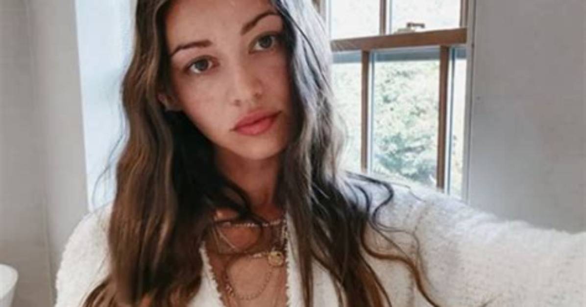 Eleanor Calder Net Worth