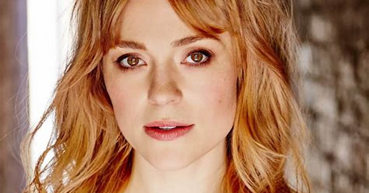 Ella Scott Lynch Net Worth