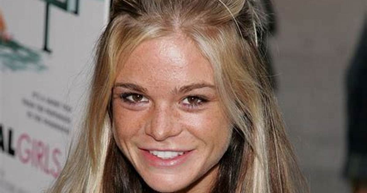 Ellen Muth Net Worth