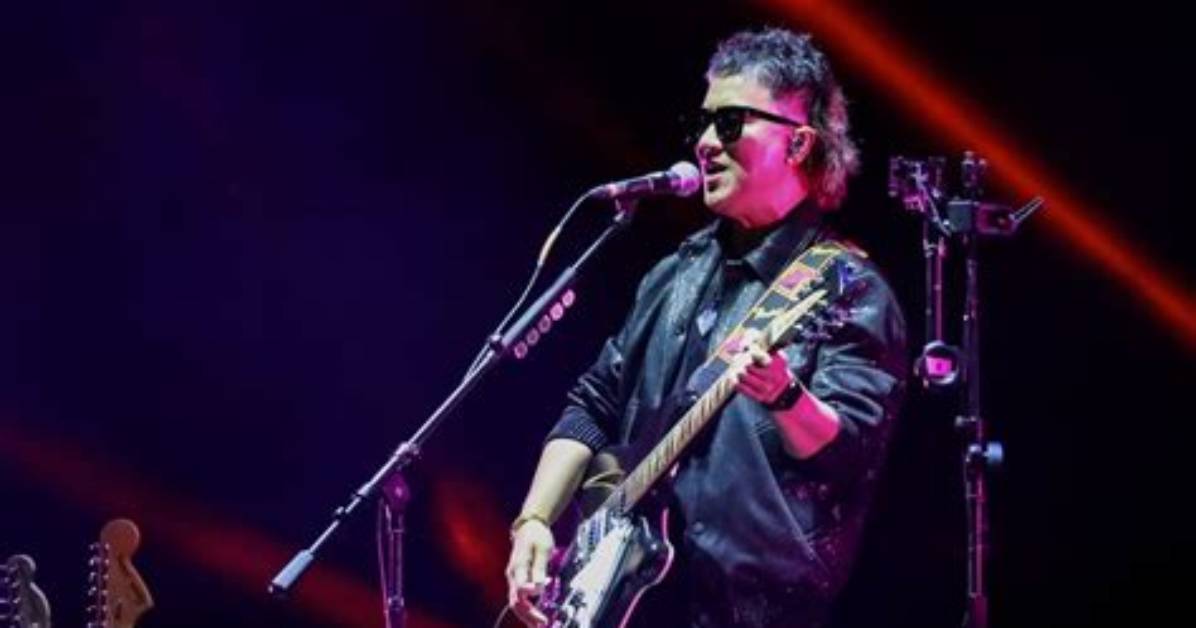 Ely Buendia