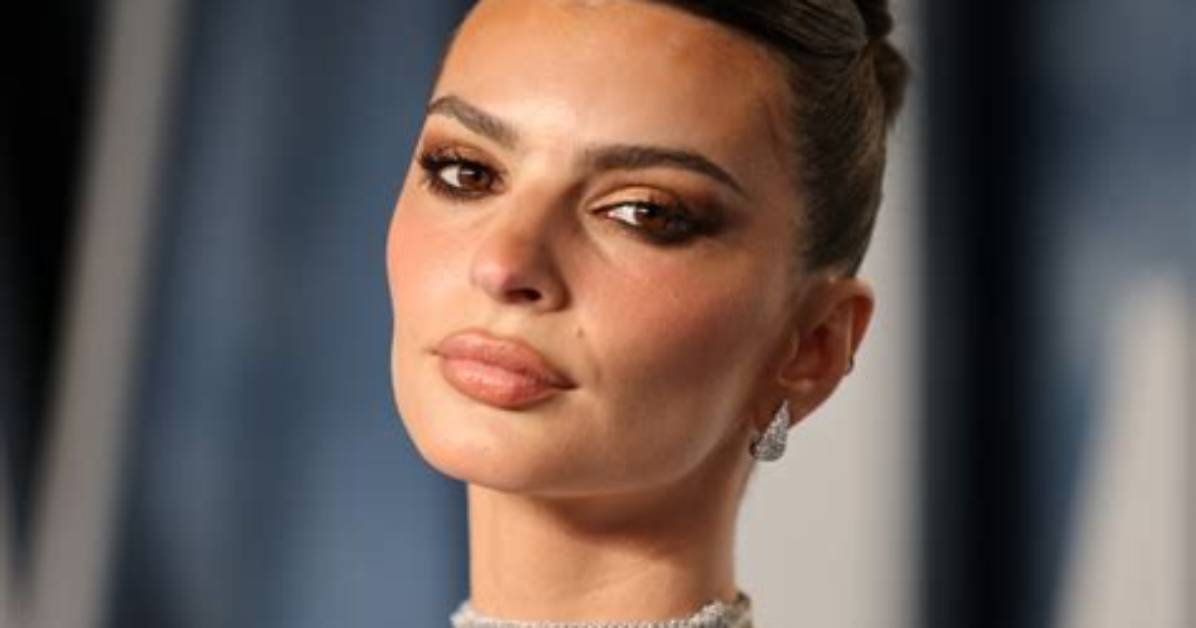 Emily Ratajkowski May Have Just Revealed That She’s Been Secretly Dating Harry Styles for Two Months