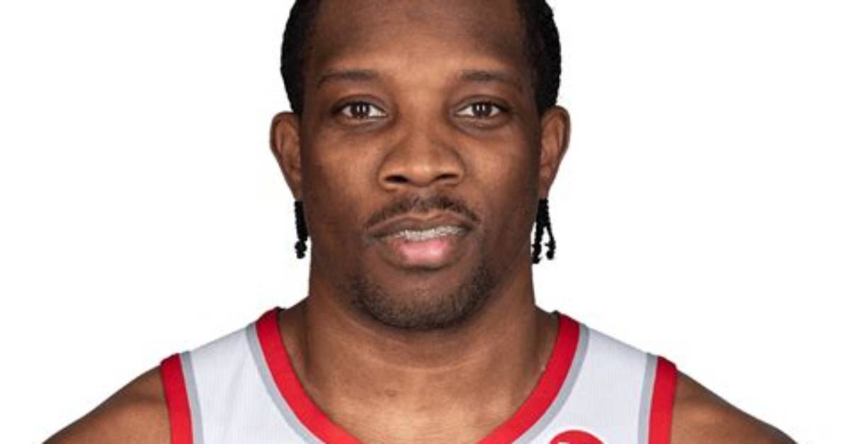 Eric Bledsoe (Basketball Player) - Age, Birthday, Bio, Facts, Family, Net Worth, Height & More