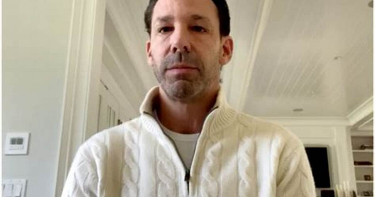 Erik Brooks Net Worth